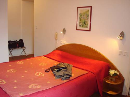 Imagen general del Hotel Logis Regina. Foto 2