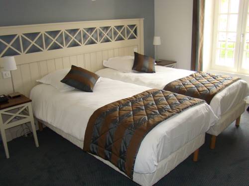 Imagen de la habitación del Hotel Logis, Restaurant Et Spa Le Relais De Brocel. Foto 13