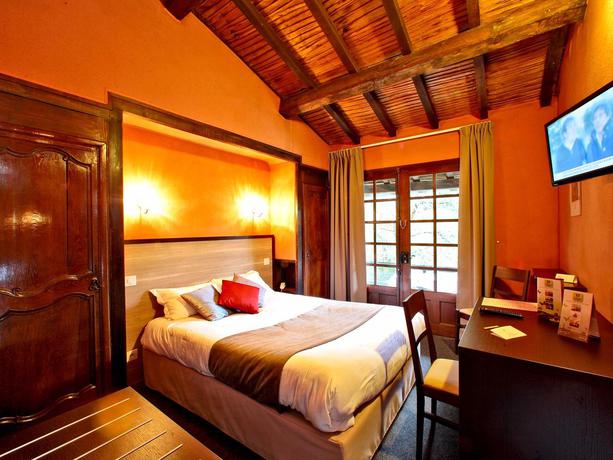 Imagen de la habitación del Hotel Logis Restaurant La Chaumi&egrave;re. Foto 8