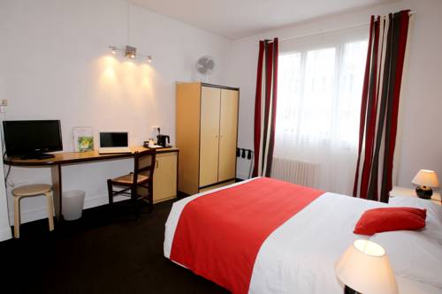 Imagen de la habitación del Hotel Logis - Restaurant La Coupe D'or. Foto 5