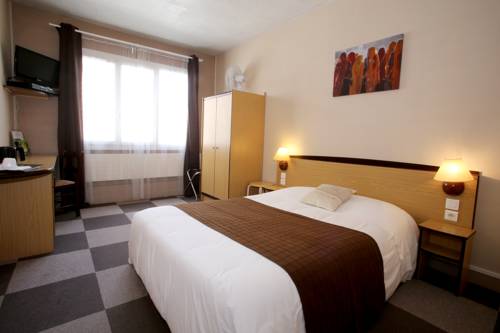 Imagen de la habitación del Hotel Logis - Restaurant La Coupe D'or. Foto 15