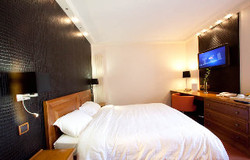 Imagen de la habitación del Hotel Logis Restaurant Le Fruitier. Foto 7