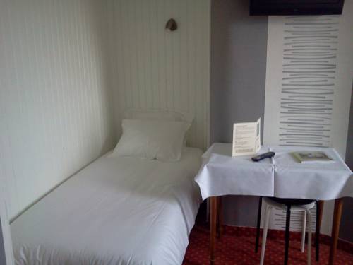 Imagen de la habitación del Hotel Logis Restaurant Le Phare. Foto 5