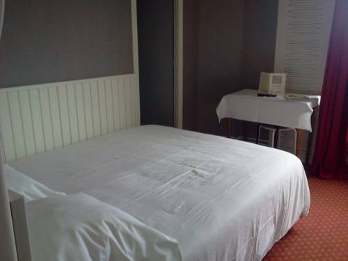 Imagen de la habitación del Hotel Logis Restaurant Le Phare. Foto 8
