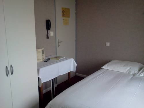Imagen de la habitación del Hotel Logis Restaurant Le Phare. Foto 13