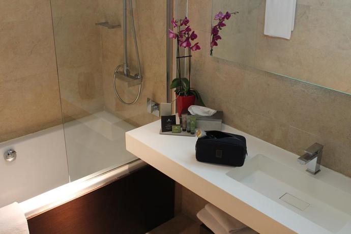 Imagen de la habitación del Hotel Logis Villa C. Foto 5