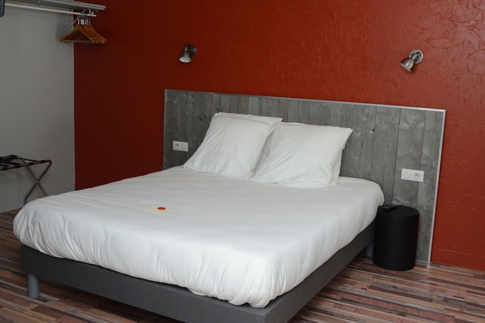 Imagen de la habitación del Hotel Logis Yseria - Historical Center. Foto 2