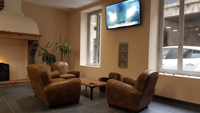 Imagen de los interiores del Hotel Logis Yseria - Historical Center. Foto 15