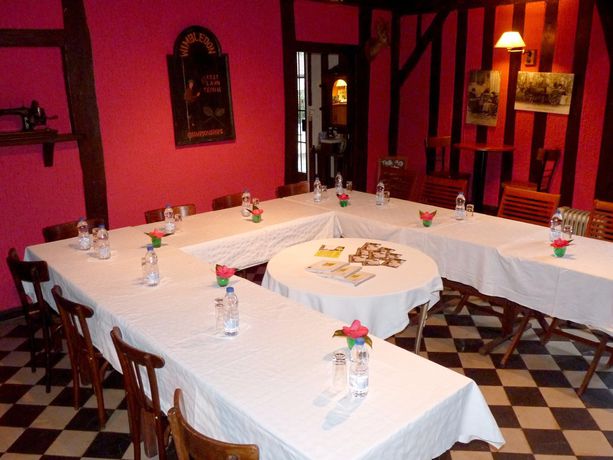 Imagen general del Hotel Logis & Restaurant Lin&ccedil;a. Foto 3