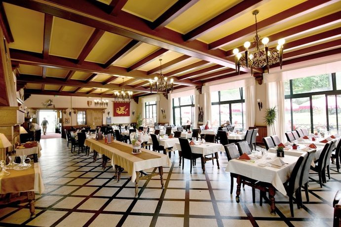 Imagen del bar/restaurante del Hotel Logis du Chateau. Foto 3