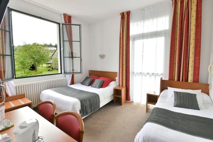 Imagen de la habitación del Hotel Logis du Chateau. Foto 12