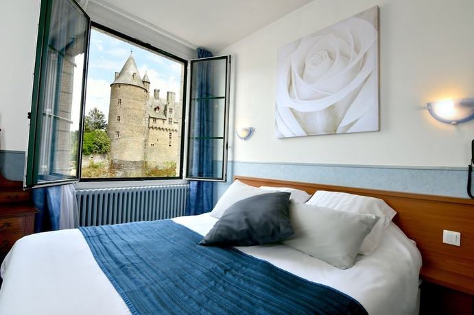 Imagen de la habitación del Hotel Logis du Chateau. Foto 14