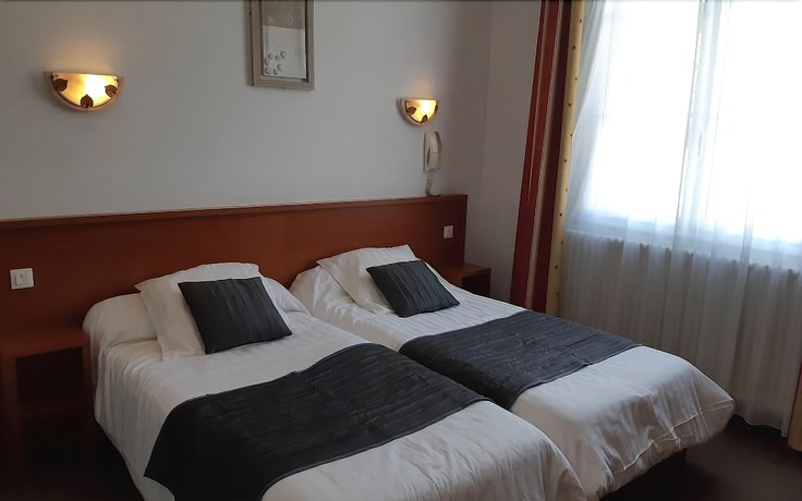 Imagen de la habitación del Hotel Logis du Chateau. Foto 18
