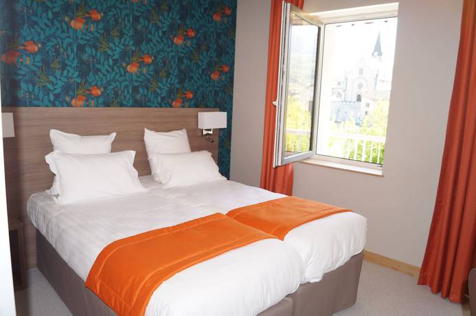 Imagen de la habitación del Hotel Logis du Rhone Seyssel. Foto 17
