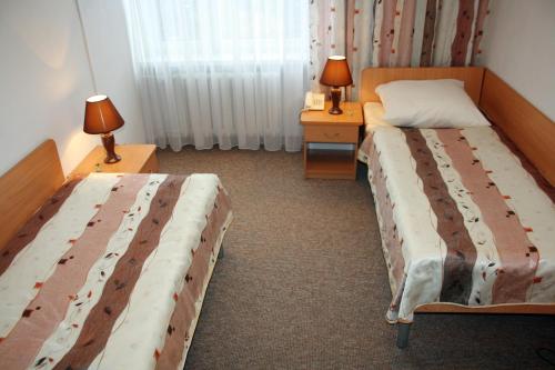 Imagen de la habitación del Hotel Logos, Suwalki. Foto 8