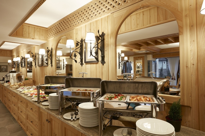 Imagen del bar/restaurante del Hotel Logos, ZAKOPANE. Foto 5