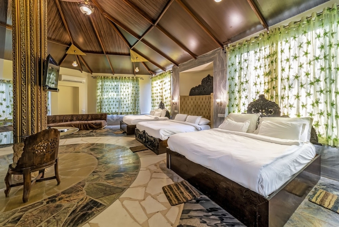 Imagen de la habitación del Hotel Lohagarh Fort Resort. Foto 2