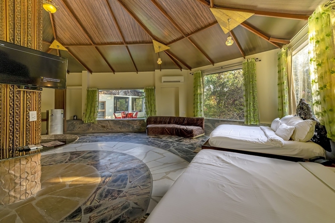 Imagen de la habitación del Hotel Lohagarh Fort Resort. Foto 3