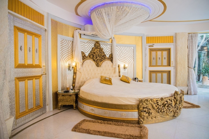 Imagen de la habitación del Hotel Lohagarh Fort Resort. Foto 6