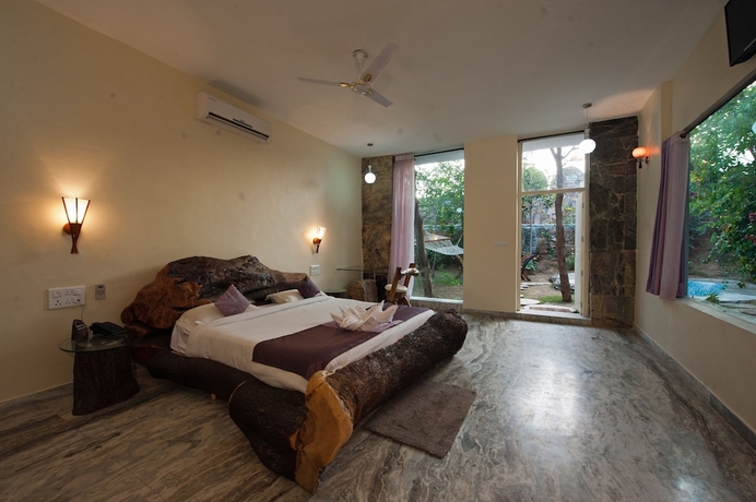 Imagen de la habitación del Hotel Lohagarh Fort Resort. Foto 11