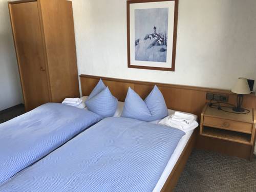 Imagen de la habitación del Hotel Lohenstein. Foto 6