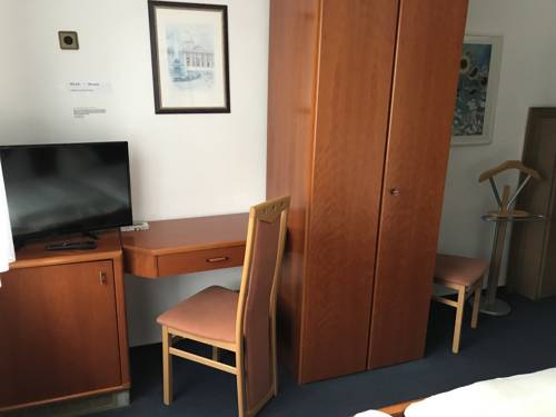 Imagen de la habitación del Hotel Lohenstein. Foto 9