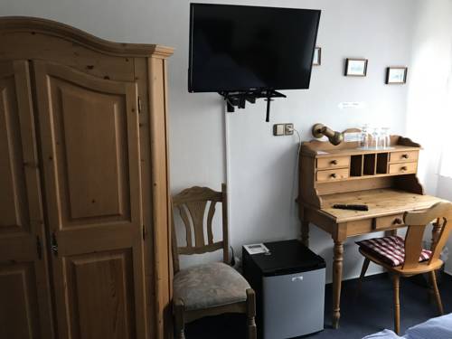 Imagen de la habitación del Hotel Lohenstein. Foto 15