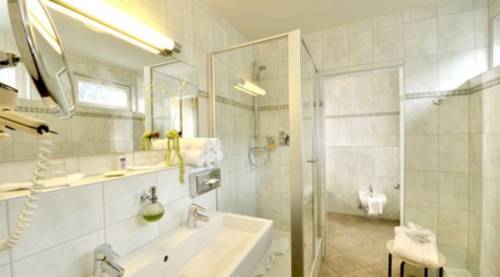 Imagen de la habitación del Hotel Lohmann's Romantik Gravenberg. Foto 6