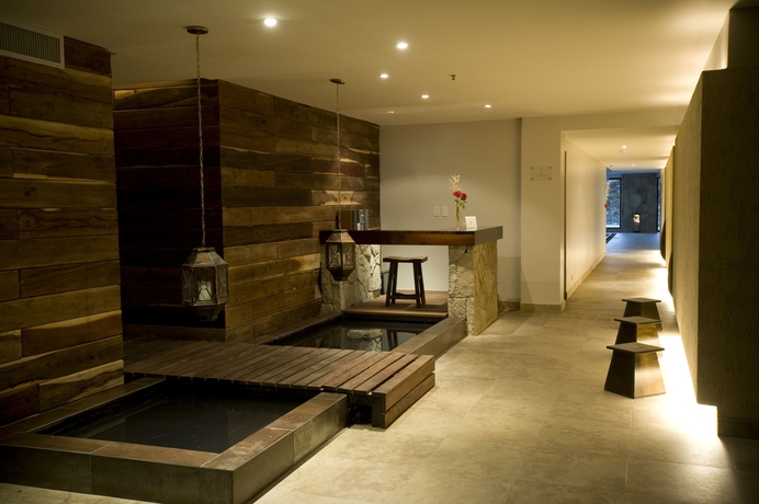 Imagen de los interiores del Hotel Loi Suites Chapelco. Foto 13