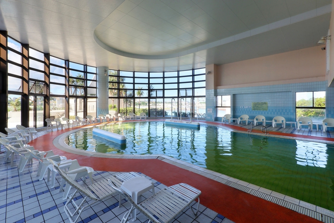 Imagen de la piscina del Hotel Loisir Naha. Foto 15