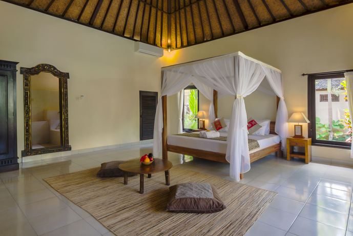Imagen de la habitación del Hotel Loka Pala Villa. Foto 8