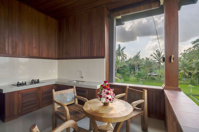 Imagen de la habitación del Hotel Loka Pala Villa. Foto 11