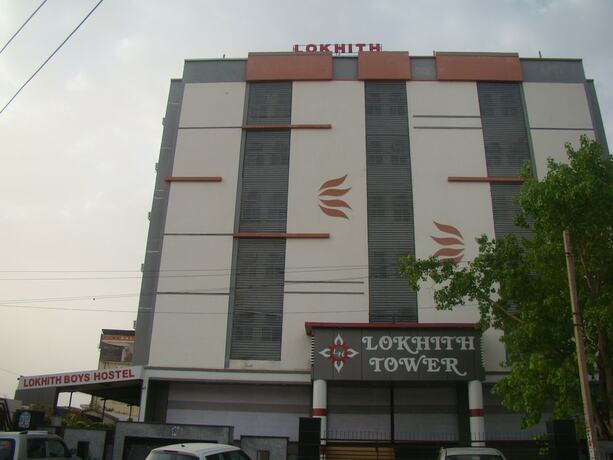 Imagen general del Hotel Lokhit Residency. Foto 11