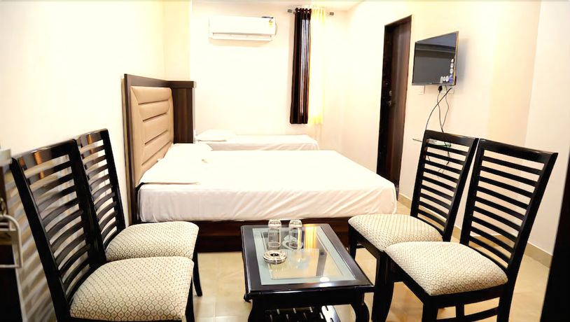 Imagen de la habitación del Hotel Lokpriya Inn. Foto 8