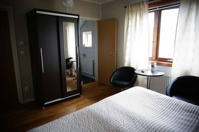 Imagen de la habitación del Hotel Lokusl. Foto 13