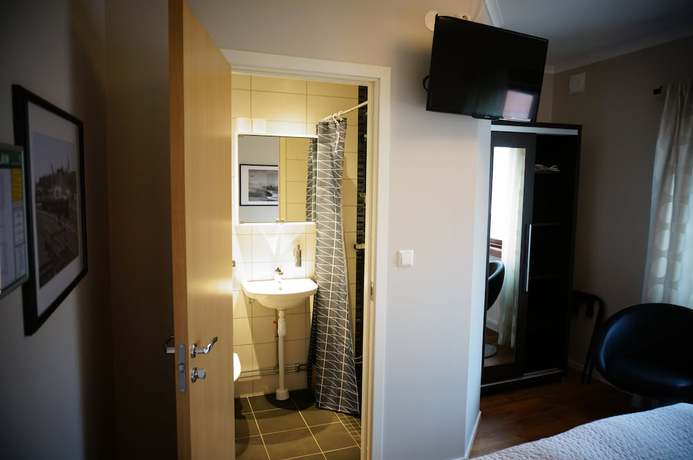 Imagen de la habitación del Hotel Lokusl. Foto 19