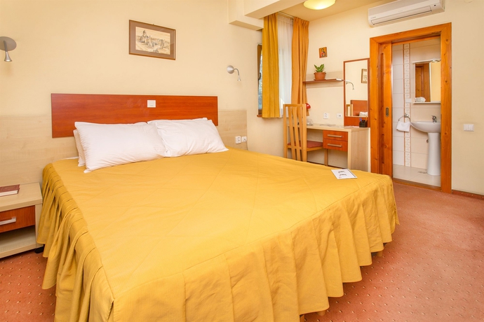 Imagen de la habitación del Hotel Lol Et Lola. Foto 3