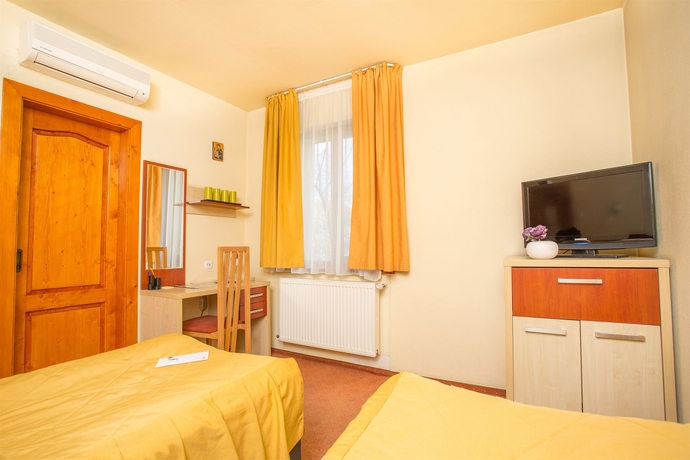 Imagen de la habitación del Hotel Lol Et Lola. Foto 9