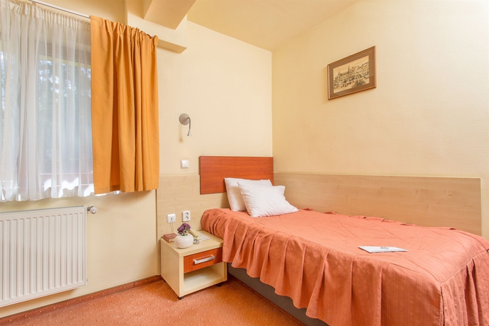 Imagen de la habitación del Hotel Lol Et Lola. Foto 12