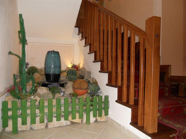 Imagen general del Hotel Lola Piccolo. Foto 9