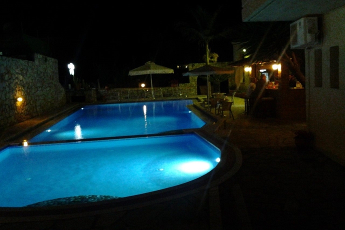 Imagen general del Hotel Lolas Apartment. Foto 14