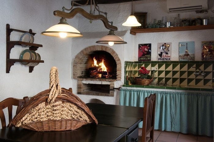 Imagen del bar/restaurante del Hotel L'olivera. Foto 3