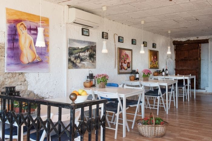 Imagen del bar/restaurante del Hotel L'olivera. Foto 4