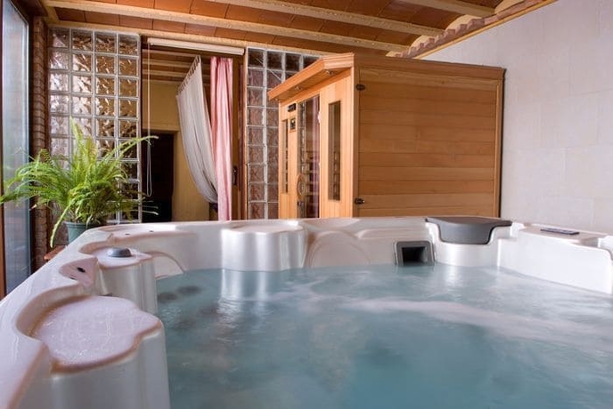 Imagen de los interiores del Hotel L'olivera. Foto 21