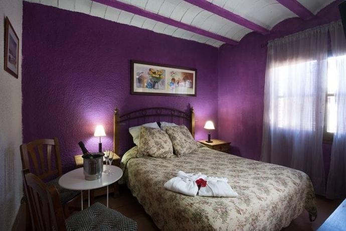 Imagen de la habitación del Hotel L'olivera. Foto 12