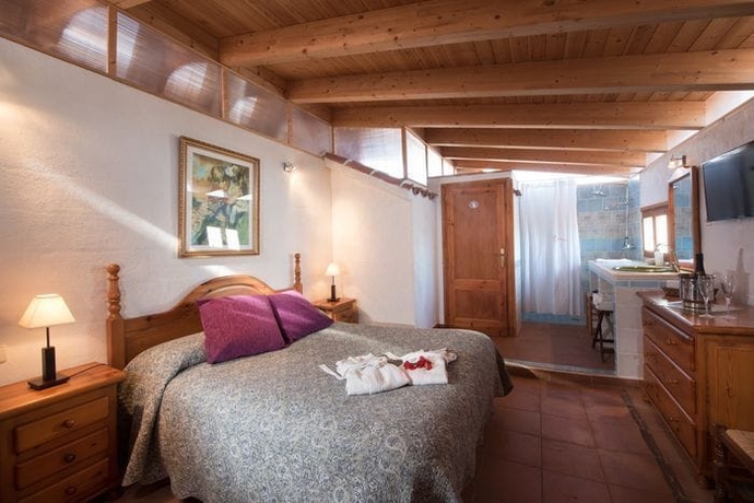 Imagen de la habitación del Hotel L'olivera. Foto 13