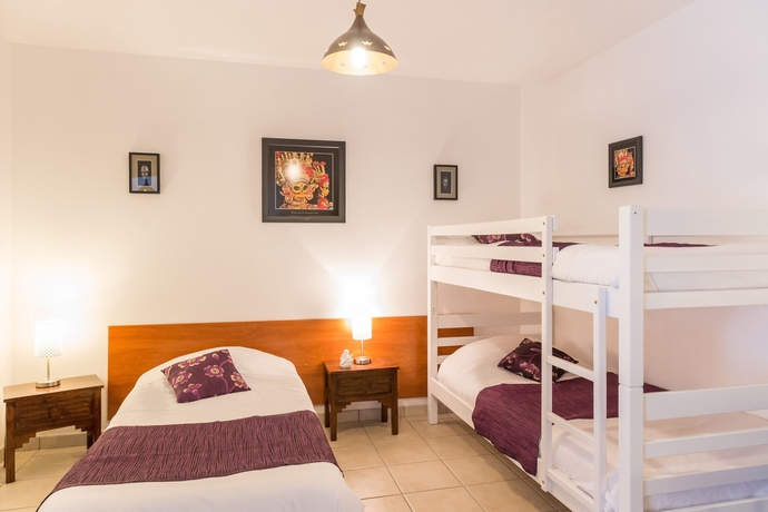 Imagen de la habitación del Hotel L'oliveraie. Foto 15