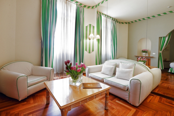 Imagen de los interiores del Hotel Lolli Palace Sanremo. Foto 13