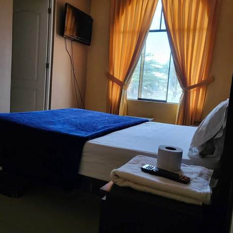 Imagen de la habitación del Hotel Loma Dorada. Foto 8