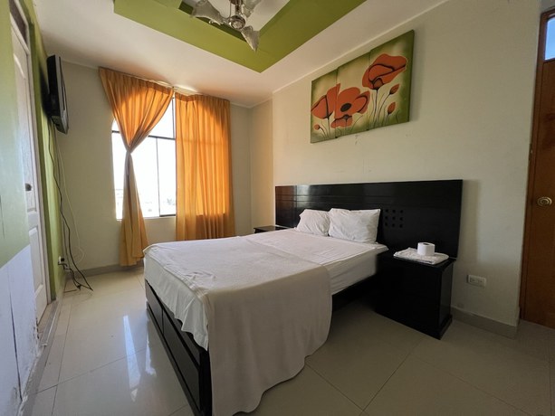 Imagen de la habitación del Hotel Loma Dorada. Foto 9